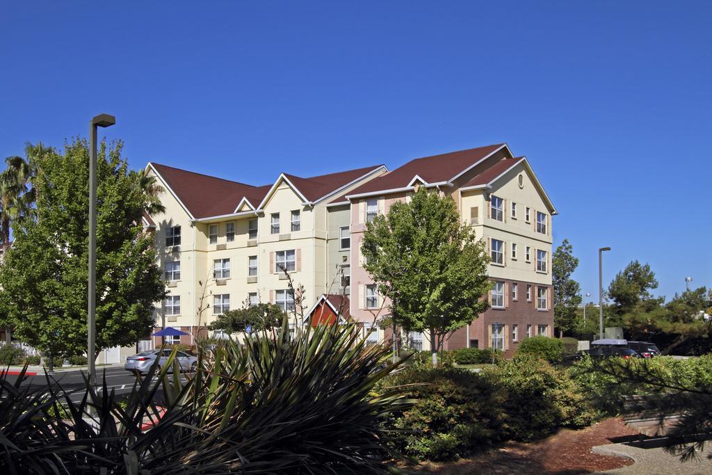 Towneplace Suites Newark Silicon Valley Bagian luar foto