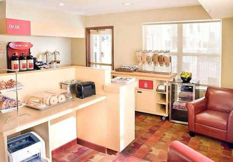 Towneplace Suites Newark Silicon Valley Bagian luar foto